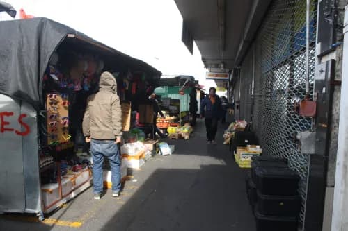 Toilet lockout leaves Gatesville traders desperate for answers