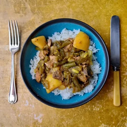 Stuck for Sunday lunch ideas? These three iconic bredies will take the winter blues away