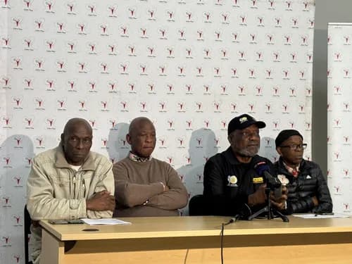 Outgoing Safa NEC member Buddha Mathathe urges fraud-accused Danny Jordaan to step down