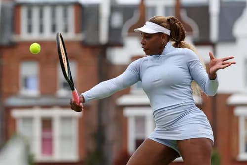 Venus and Serena Williams handed tough US Open doubles opener