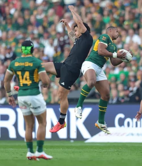 Rassie Erasmus backs referee call as All Blacks scrum swings Ellis Park Test