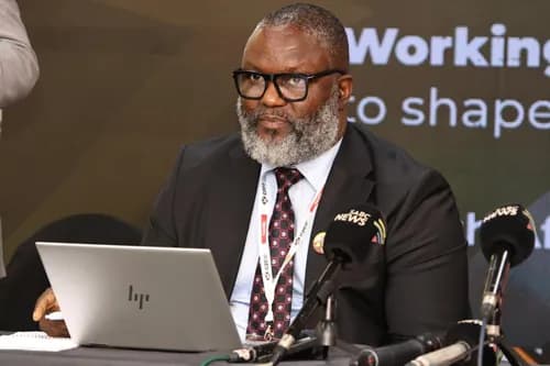 Public-service audit flags 891 potential ghost workers