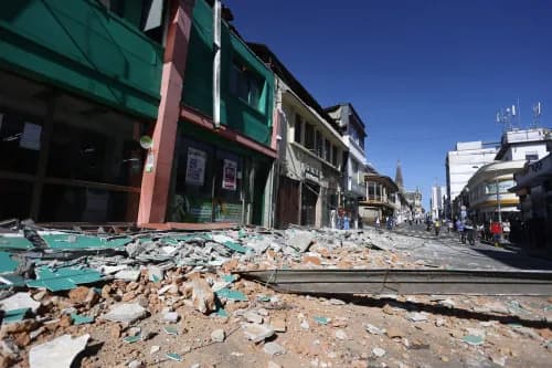 Buildings collapse as major quake rocks Colombia and neighbors