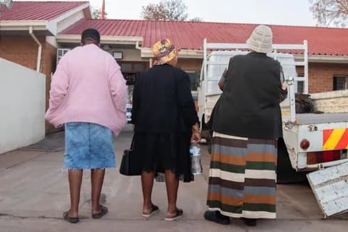 Driver’s licence scheme: Three Limpopo cashiers arrested after R5,300 allegedly found hidden in underwear