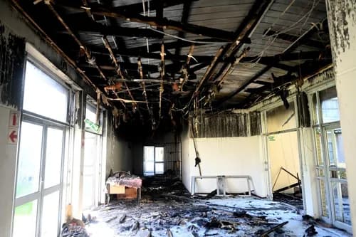 PICS: CPUT closes all campuses and orders students to evacuate residences after arson attack
